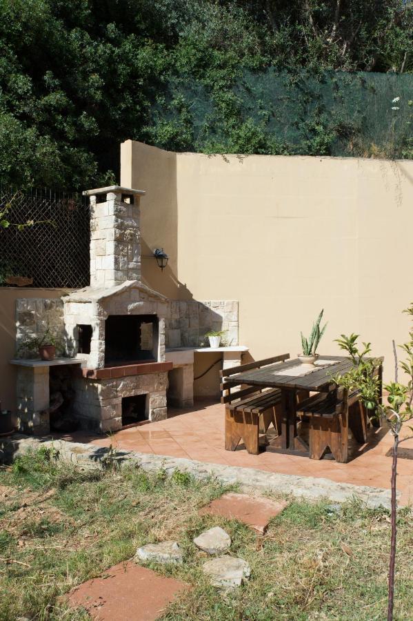 Heraklion Comfy House With Mountain View Extérieur photo