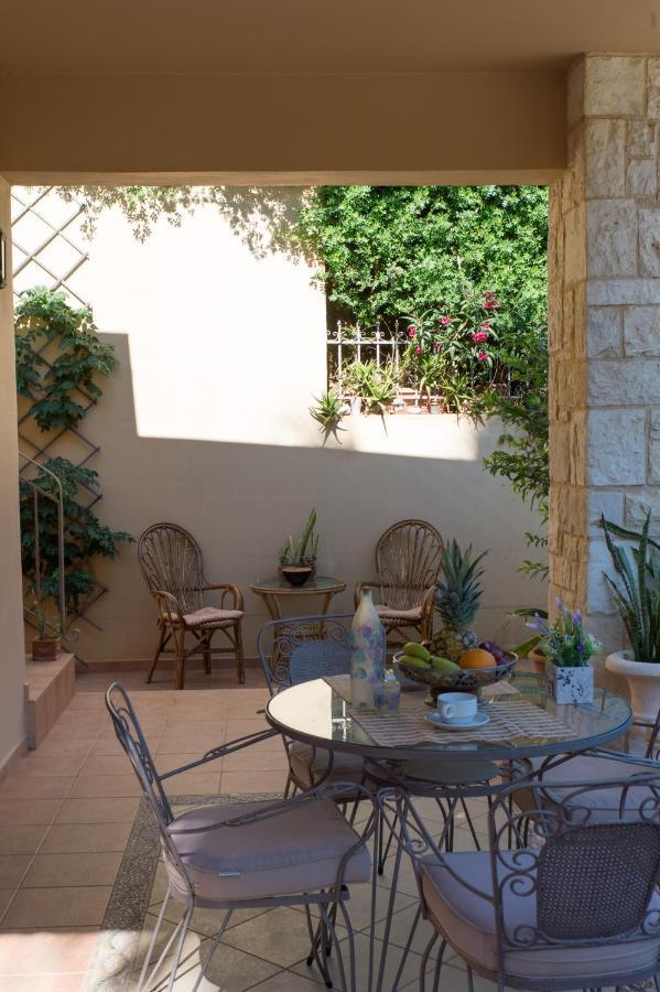 Heraklion Comfy House With Mountain View Extérieur photo