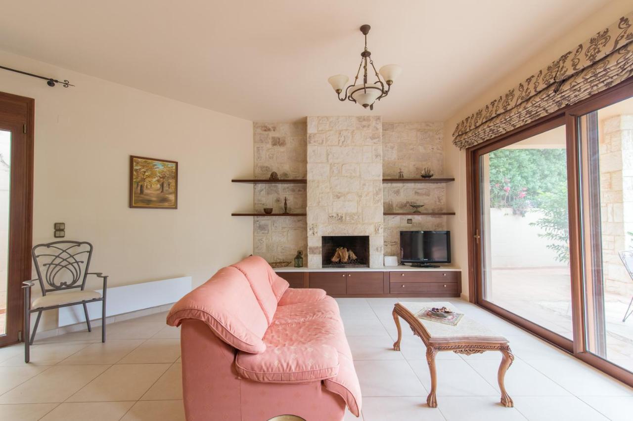 Heraklion Comfy House With Mountain View Extérieur photo