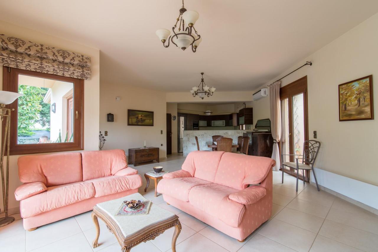Heraklion Comfy House With Mountain View Extérieur photo